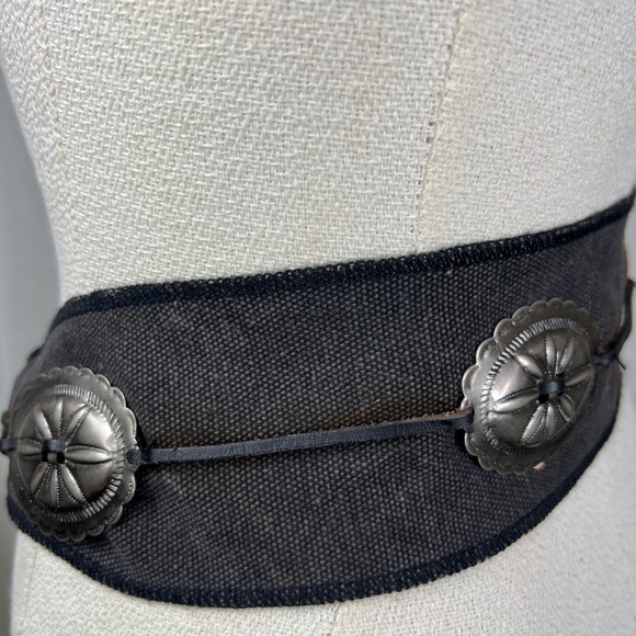 Unbranded Black Canvas Leather Wide Waist Belt Silver Concho Western Boho 29.5in - Picture 9 of 13